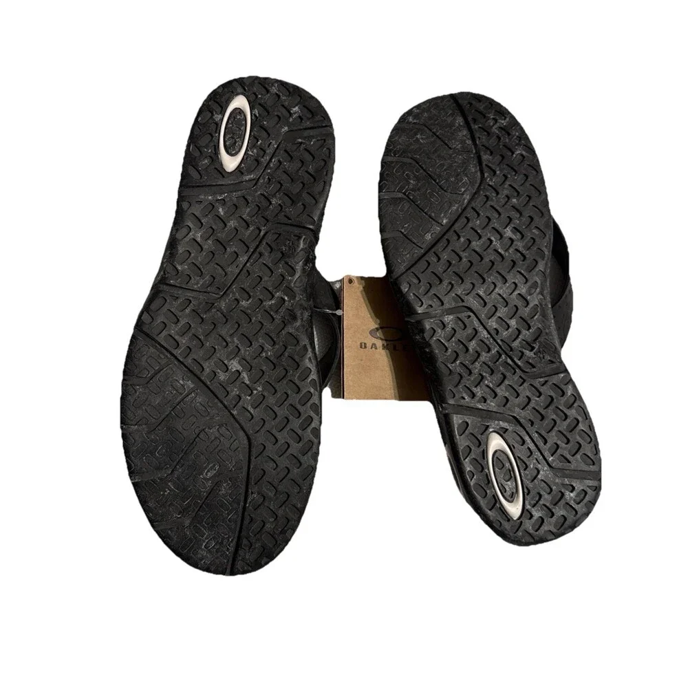 Oakley Men’s B1B Flip Flops Sandals - Size 12